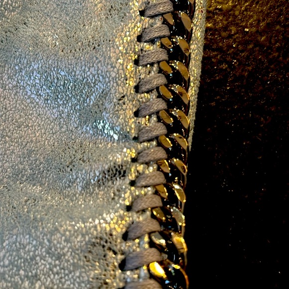 stella Mc Carney like new lg fold over or strap metallic bag - Picture 11 of 11